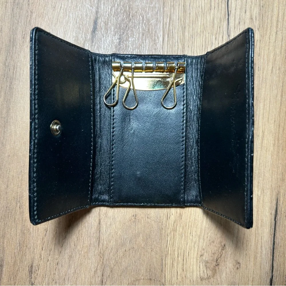 Vivienne Westwood Black Croc-Embossed Wallet Key Case with Gold Logo Authentic - Picture 13 of 14